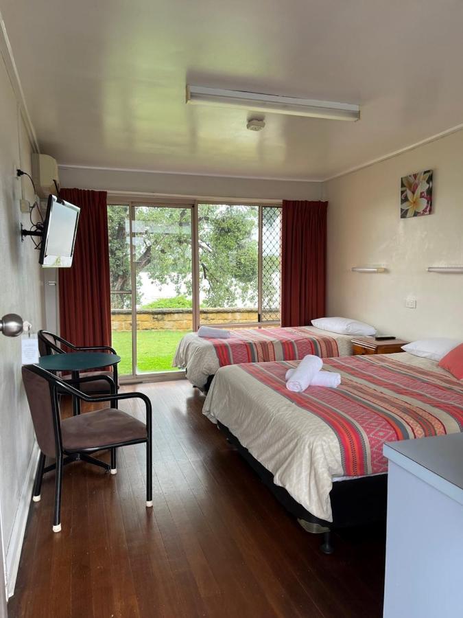 Crown Hotel Motel Grafton Extérieur photo
